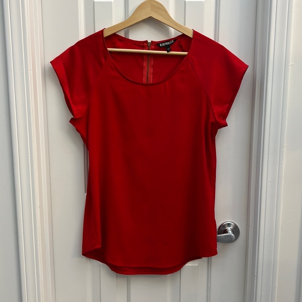 Express blouse with back zip detail, Size Small